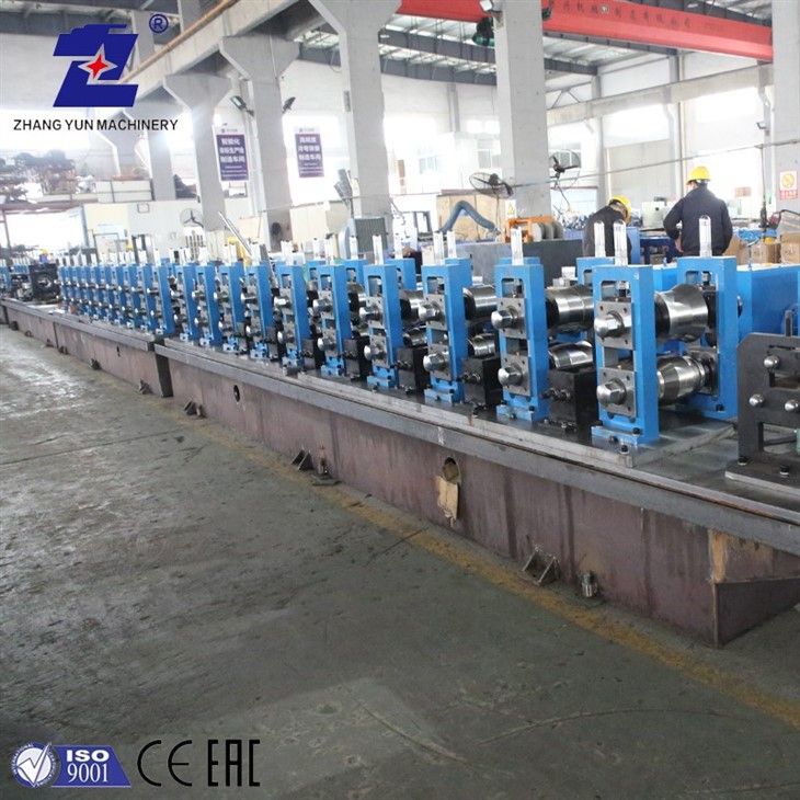 High Strength Steel Highway Barrier Roll Forming Machine